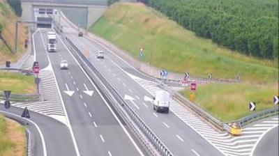 immagine della webcam nei dintorni di Niella Belbo: webcam Magliano Alpi