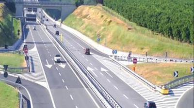 immagine della webcam nei dintorni di Salmour: webcam Magliano Alpi