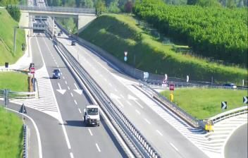 immagine della webcam nei dintorni di Niella Tanaro: webcam Magliano Alpi