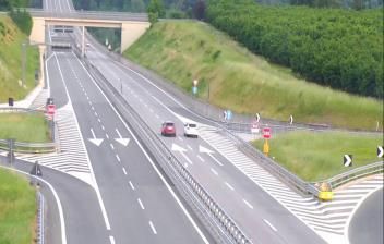 immagine della webcam nei dintorni di Niella Tanaro: webcam Magliano Alpi