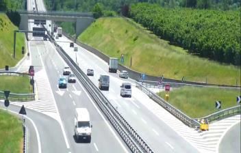 immagine della webcam nei dintorni di Roburent: webcam Magliano Alpi