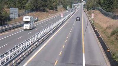 immagine della webcam nei dintorni di Colle del Prel: webcam Niella Tanaro