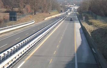 immagine della webcam nei dintorni di Monte Malanotte: webcam Niella Tanaro