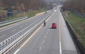 immagine della webcam nei dintorni di Niella Belbo: webcam Niella Tanaro