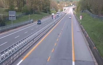 immagine della webcam nei dintorni di Mombarcaro: webcam Niella Tanaro