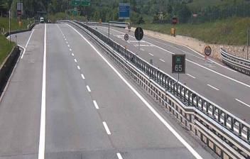 immagine della webcam nei dintorni di Bene Vagienna: webcam Niella Tanaro