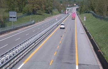 immagine della webcam nei dintorni di Niella Belbo: webcam Niella Tanaro