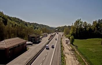 immagine della webcam nei dintorni di Niella Belbo: webcam Priero