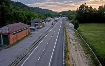 immagine della webcam nei dintorni di Niella Tanaro: webcam Priero