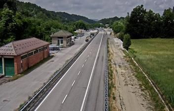 immagine della webcam nei dintorni di Mombarcaro: webcam Priero