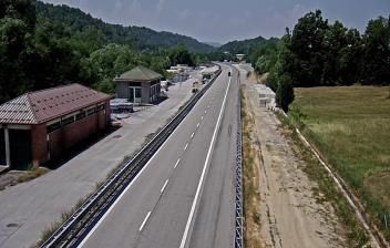 immagine della webcam nei dintorni di Niella Belbo: webcam Priero