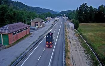 immagine della webcam nei dintorni di Cerretto Langhe: webcam Priero