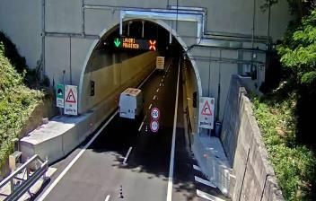 immagine della webcam nei dintorni di Celle Ligure: webcam Altare