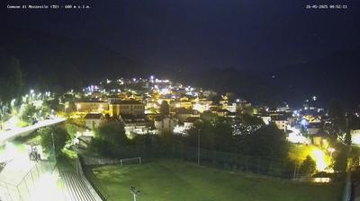 immagine della webcam nei dintorni di Ala di Stura: webcam Mezzenile