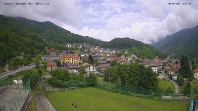 immagine della webcam nei dintorni di Usseglio: webcam Mezzenile