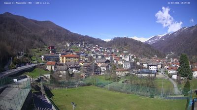 immagine della webcam nei dintorni di Usseglio: webcam Mezzenile