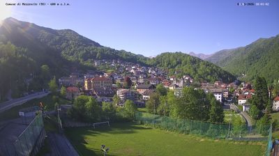immagine della webcam nei dintorni di Grand Crot: webcam Mezzenile