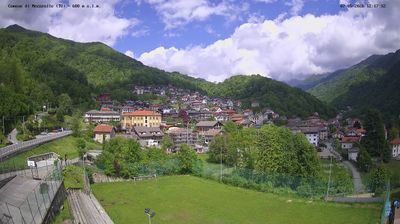 immagine della webcam nei dintorni di Lemie: webcam Mezzenile
