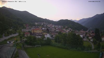 immagine della webcam nei dintorni di Balme: webcam Mezzenile
