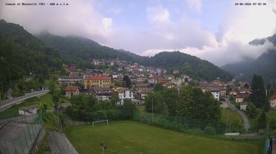 immagine della webcam nei dintorni di Lanzo Torinese: webcam Mezzenile