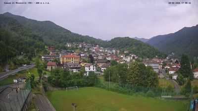 immagine della webcam nei dintorni di Lanzo Torinese: webcam Mezzenile