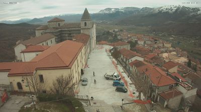 immagine della webcam nei dintorni di Teggiano: webcam Marsico Nuovo