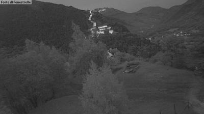 immagine della webcam nei dintorni di Pragelato: webcam Fenestrelle