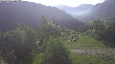 immagine della webcam nei dintorni di Frejusia: webcam Fenestrelle