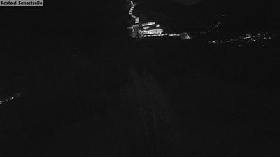 immagine della webcam nei dintorni di Sestriere: webcam Fenestrelle