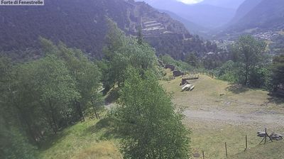 immagine della webcam nei dintorni di Cesana Torinese: webcam Fenestrelle