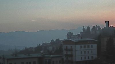 immagine della webcam nei dintorni di Monte San Pietro: webcam Montese