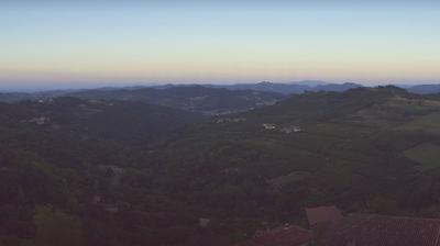 immagine della webcam nei dintorni di Corneliano d'Alba: webcam Lequio Berria