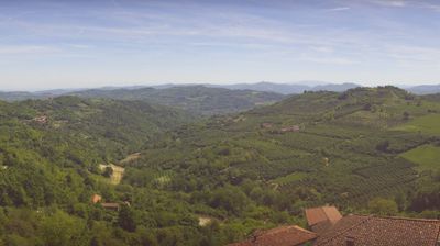 immagine della webcam nei dintorni di Magliano Alfieri: webcam Lequio Berria