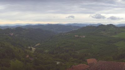 immagine della webcam nei dintorni di Benevello: webcam Lequio Berria