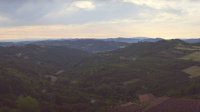 immagine della webcam nei dintorni di Costigliole d'Asti: webcam Lequio Berria