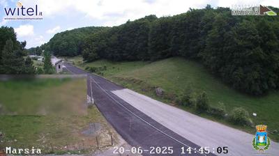 immagine della webcam nei dintorni di Castellafiume: webcam Sante Marie