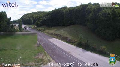 immagine della webcam nei dintorni di Ovindoli: webcam Sante Marie