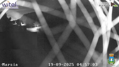 immagine della webcam nei dintorni di Castellafiume: webcam Sante Marie