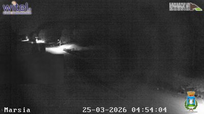 immagine della webcam nei dintorni di Rocca di Mezzo: webcam Sante Marie