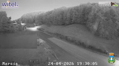 immagine della webcam nei dintorni di Colle di Tora: webcam Sante Marie