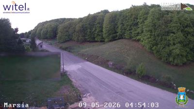 immagine della webcam nei dintorni di Rocca di Mezzo: webcam Sante Marie