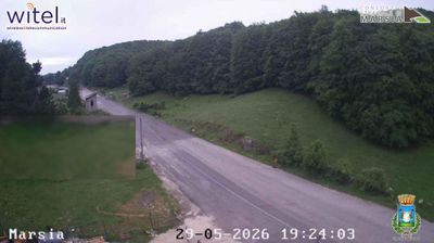 immagine della webcam nei dintorni di Campo Felice: webcam Sante Marie