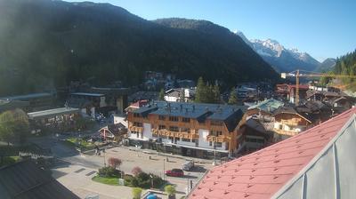 immagine della webcam nei dintorni di Campo Carlo Magno: webcam Rifugio Viviani