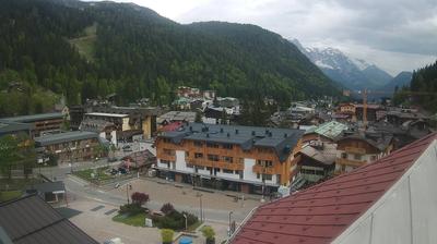 immagine della webcam nei dintorni di Peio Alta: webcam Rifugio Viviani