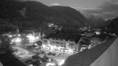 immagine della webcam nei dintorni di Peio: webcam Rifugio Viviani