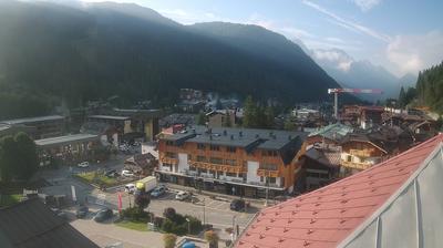 immagine della webcam nei dintorni di Cavedago: webcam Rifugio Viviani