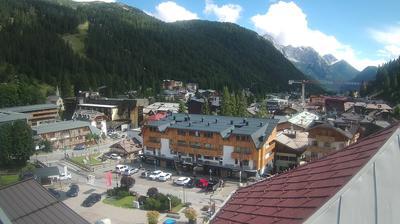 immagine della webcam nei dintorni di Peio Alta: webcam Rifugio Viviani