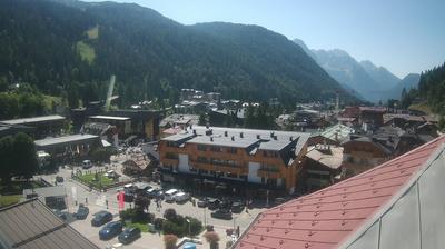 immagine della webcam nei dintorni di Campo Carlo Magno: webcam Rifugio Viviani