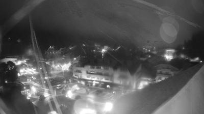 immagine della webcam nei dintorni di Dimaro Folgarida: webcam Rifugio Viviani