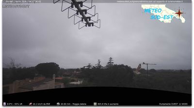 immagine della webcam nei dintorni di Pezze di Greco: webcam Putignano
